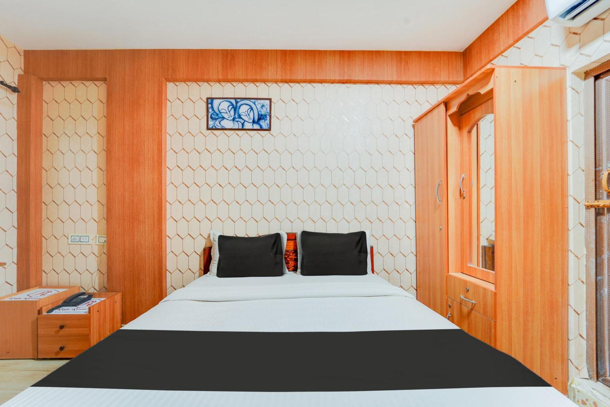Super Hotel O Airport Road Коимбатур Экстерьер фото