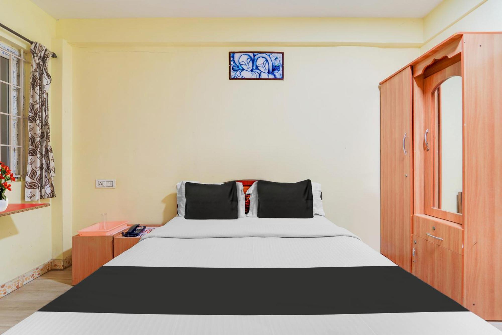 Super Hotel O Airport Road Коимбатур Экстерьер фото