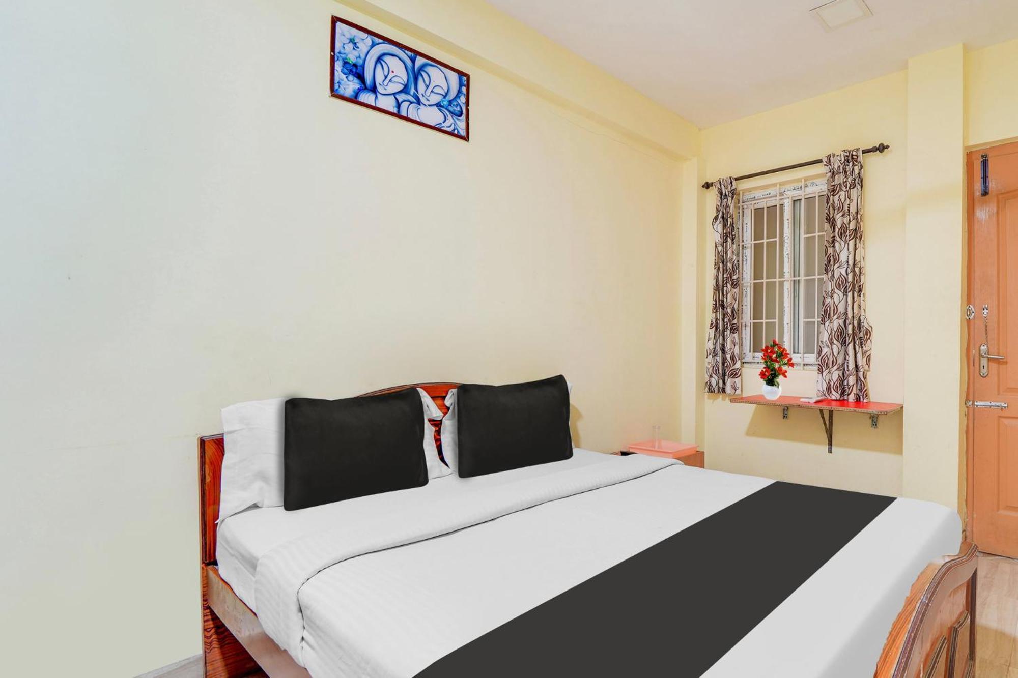 Super Hotel O Airport Road Коимбатур Экстерьер фото